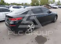 2020 KIA Optima photo