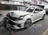 2020 KIA Optima photo