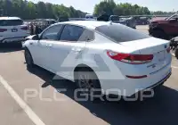 2020 KIA Optima photo