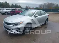 2020 KIA Optima photo
