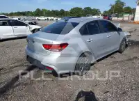 2020 KIA Rio фото