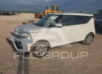 2020 KIA Soul photo