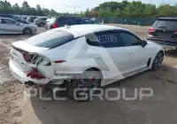 2020 KIA Stinger photo
