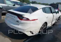 2020 KIA Stinger фото