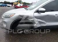 2020 Ford ESCAPE photo