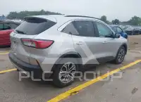 2020 Ford ESCAPE photo