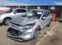 2020 Ford ESCAPE photo