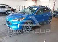 2020 Ford ESCAPE photo
