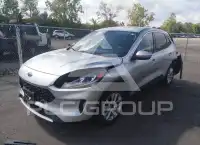 2020 Ford ESCAPE photo