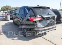 2020 Ford ESCAPE photo