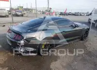 2020 Ford MUSTANG photo