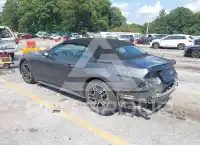 2020 Ford MUSTANG photo