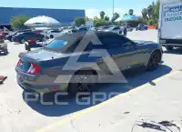 2020 Ford MUSTANG photo