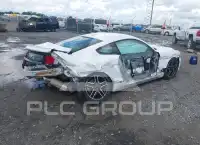 2020 Ford MUSTANG photo