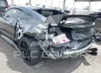 2020 Ford MUSTANG photo