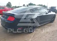 2020 Ford MUSTANG photo