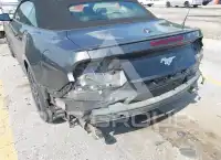 2020 Ford MUSTANG photo