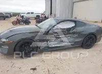 2020 Ford MUSTANG фото