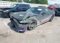 2020 Ford MUSTANG photo