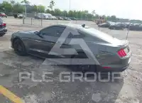 2020 Ford MUSTANG photo