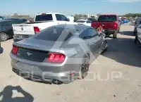 2020 Ford MUSTANG photo