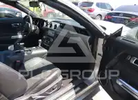 2020 Ford MUSTANG фото