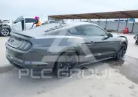 2020 Ford MUSTANG photo