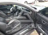 2020 Ford MUSTANG photo