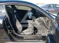 2020 Ford MUSTANG photo