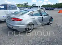 2020 Ford FUSION photo