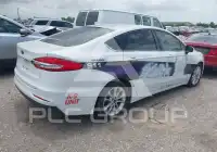 2020 Ford FUSION фото