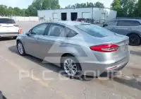2020 Ford FUSION фото