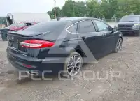 2020 Ford FUSION photo