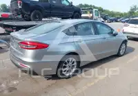 2020 Ford FUSION фото
