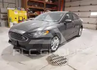 2020 Ford FUSION фото