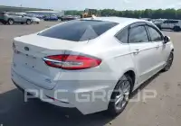 2020 Ford FUSION фото