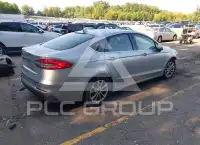 2020 Ford FUSION photo