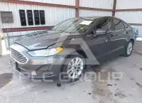 2020 Ford FUSION photo
