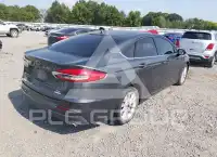 2020 Ford FUSION photo
