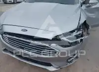 2020 Ford FUSION фото