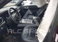 2020 Ford EXPLORER photo