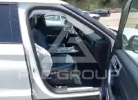 2020 Ford EXPLORER photo