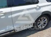 2020 Ford EXPLORER photo