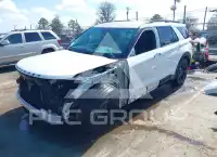 2020 Ford EXPLORER photo