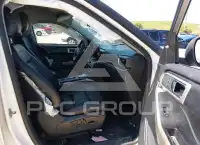 2020 Ford EXPLORER photo