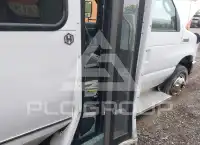 2020 Ford E-350 photo