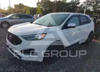 2020 Ford EDGE photo
