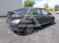2020 Hyundai Ioniq photo
