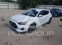 2020 Hyundai Veloster photo