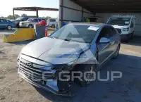 2020 Hyundai Elantra фото